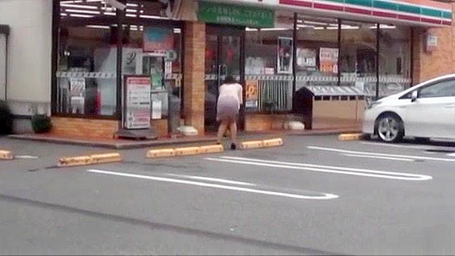 Outdoor Japanese Beauty Enjoys Seductive Softcore Fun