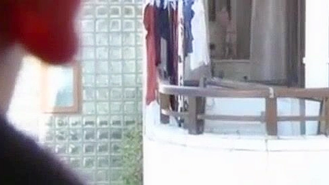 Japanese Babe Gives Mind-Bending Deepthroat Blowjob Live