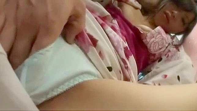 Sizzling Japanese Star Delivers Rough Oral Pleasure
