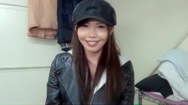 Seductive Japanese Star Kyouko Maki Dildo Orgasms & Toys Showdown