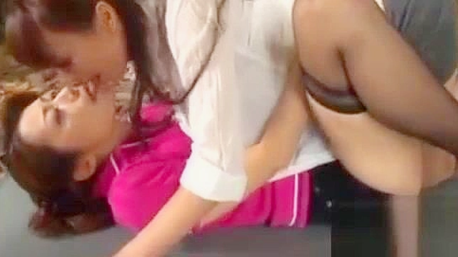 Beachside JAV Star Gets Fucked Raw Amid Waves crashing