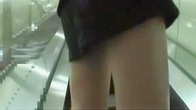 Himeka Hoshino Shows Off Her Sensual Fingering Skills Live