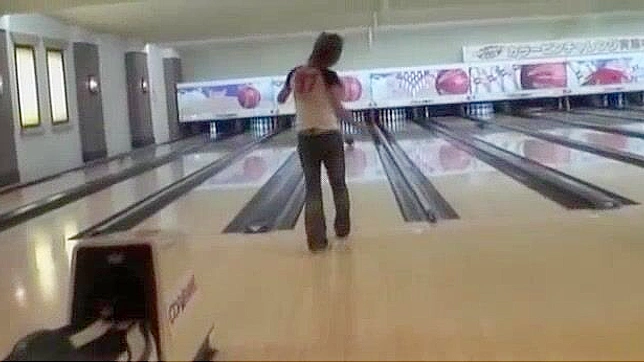 Himeka Hoshino Shows Off Her Sensual Fingering Skills Live