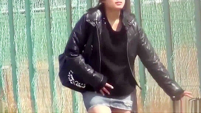 Japanese Babe Splashes Water During Hot Fuck Scene