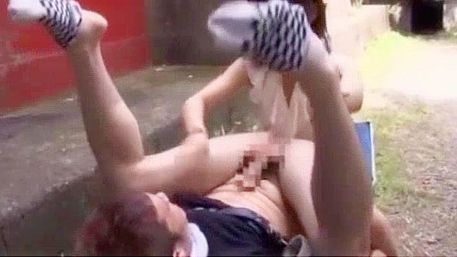 Hot Japanese GF Kyoka Mizusawa Tempts in Public JAV Scene