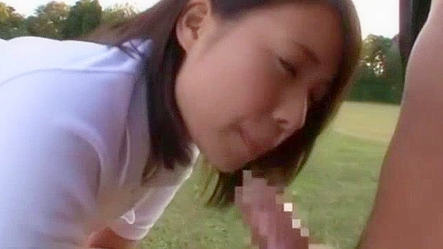 An Shinohara Gives Jaw-Dropping Blowjob & Strips Her Lingerie Hotly