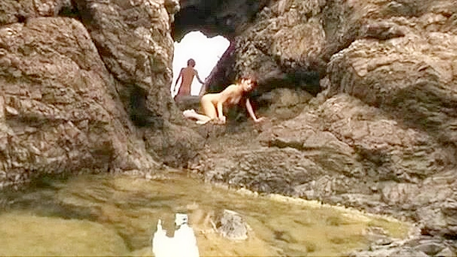 Hot Rei Mizuna Seduces Her Lover With Sultry Blowjob & Wild Sex