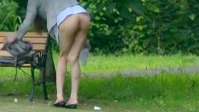 Crazy Japanese Model Shows Off in Top JAP Voyeur Sex Act