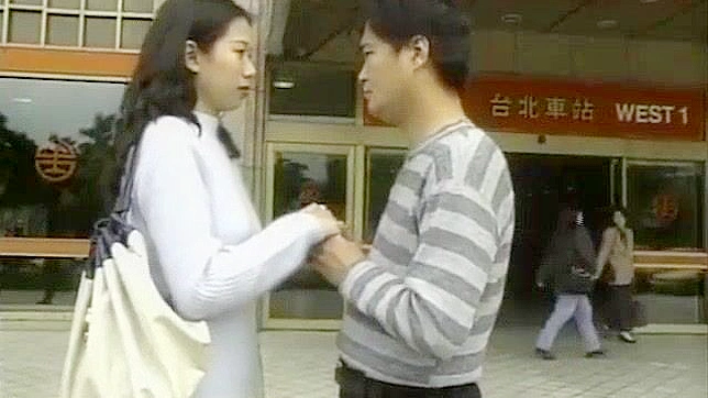 Sexy JAV Web Cam Model Gets Kinky in Explicit Orgasm Showdown