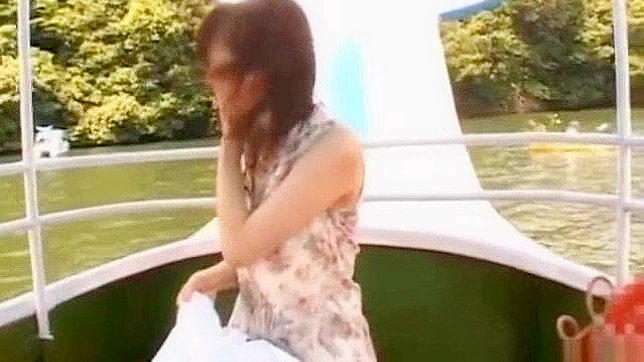 Mashiro JAV Star Gives Insane Blowjob & Screaming Orgasm Sex