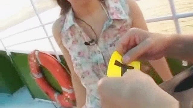 Mashiro JAV Star Gives Insane Blowjob & Screaming Orgasm Sex