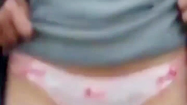 Outdoor JAV Star Nyon Gets Fucked Hard by Her Hunky Mate