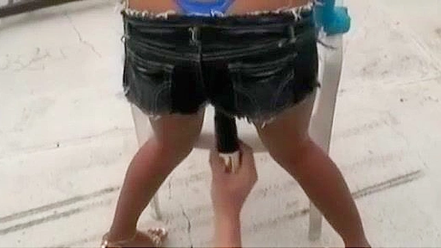 Seductive Japanese Goddess Engages in Depraved Anal Play