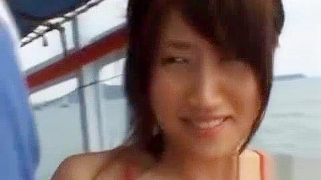 Hot Japanese Babe Rui Akikawa Nails Deep Throat & Ride Tricks