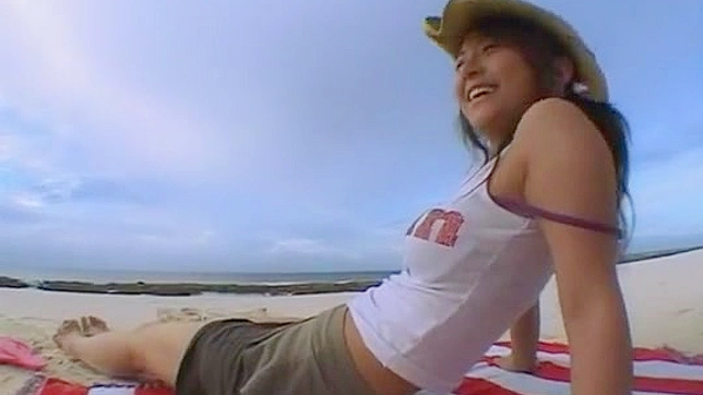 Outdoor JAV Star Kaede Fuji Gives Handjob & Gets Bang Hard