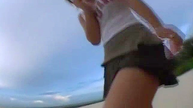 Outdoor JAV Star Kaede Fuji Gives Handjob & Gets Bang Hard