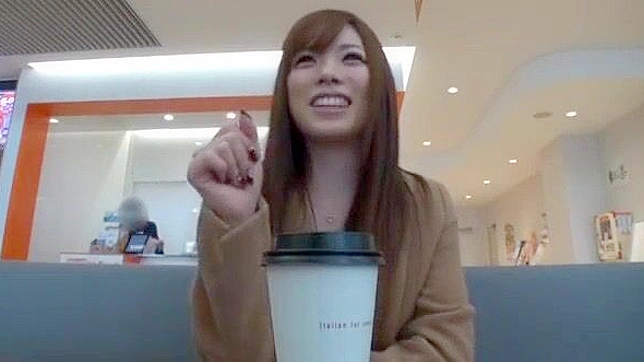 Emi Sasaki Blows Cocks & Couples Get Naughty in Hot JAV Scene