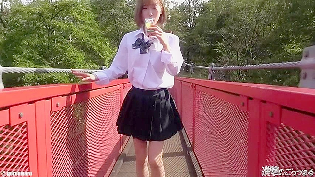 Seductive Japanese Queen Gives Unforgettable Public Blowjob Showdown