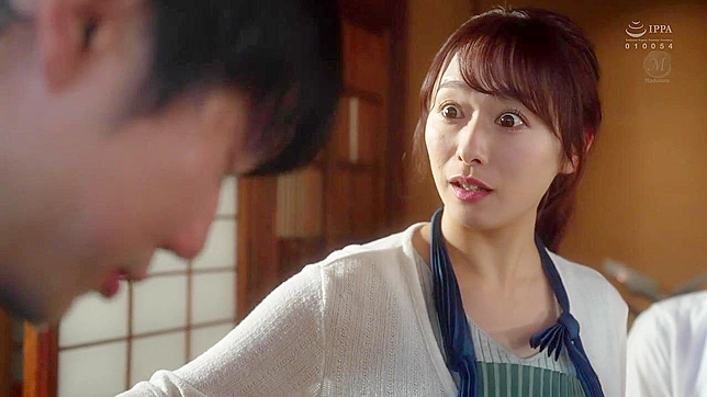 Asian Beauty Tricks Guy On Subway For Foot Worship Delight