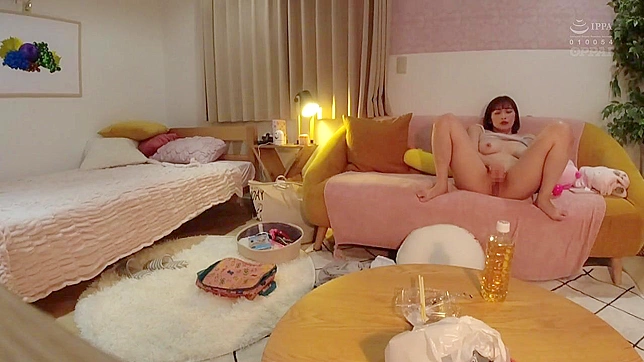 Shy Japanese Milf Passionsly Fingers Her Juicy Pussy