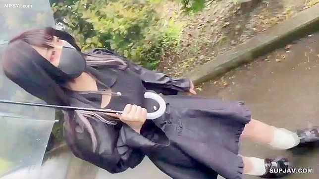 Sultry Japanese Queen Masturbates Wetly By Riverbank