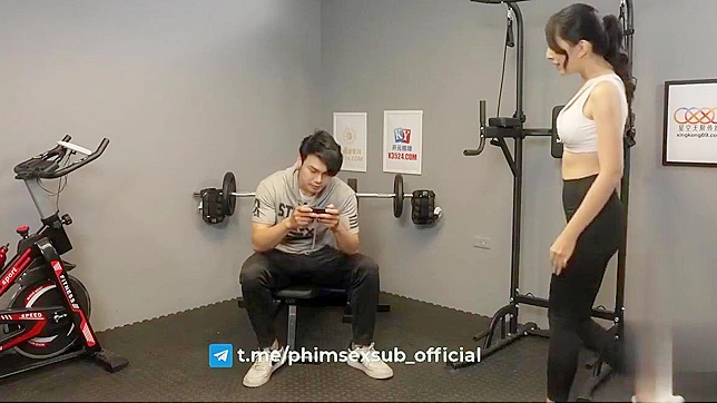 Yoga Mistress Seduces Submissive Guy During Fitness Class Heat