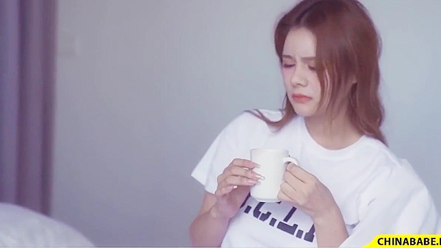 Luscious Nipple-Harlot Tempts You into Depraved Pleasure