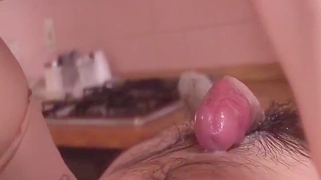 Chihiro Kitagawa Tempts Men With Her Irresistible Charms and Skillful Mouth