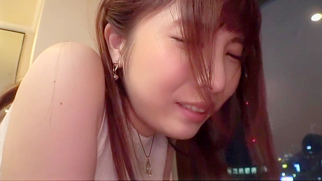 Luscious Japanese Goddess Gives Mind-Bending Handjob Thrill