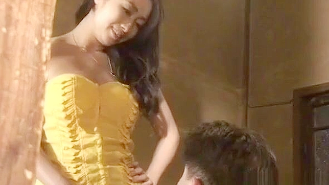 Masochistic Hubby Cums Under His Bossy Wife’s Commands