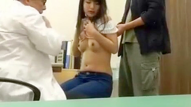 Luscious MILF Seduces Perverted Doctor With Sultry Foreplay