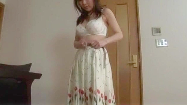 Seductive Harumi Asano Teases in Tempting JAV Outfit