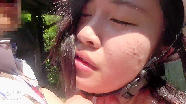 Skinny Japanese Girl 18+ Stretches Pussy With Giant Dildo