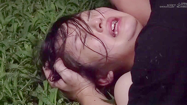 Passionate Japanese Woman Craves Rough Lovemaking Action