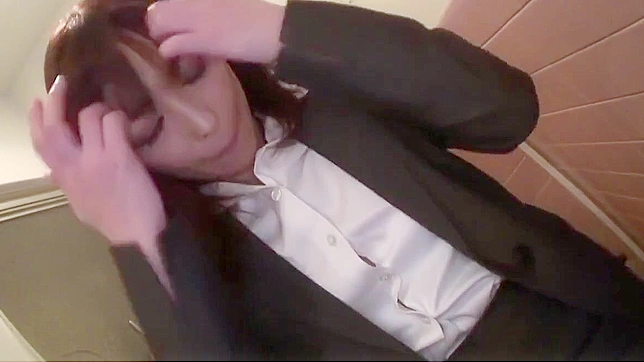 Naughty JAV MILF Pleasures Herself In Toilet For Slutty Release