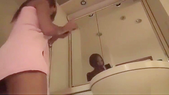 Petite Japanese Beauty Tempts in Hot Passionate Scene