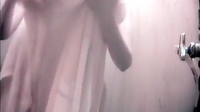 Seductive JAV Goddess Tempting Viewers With Her Boobs & Skills