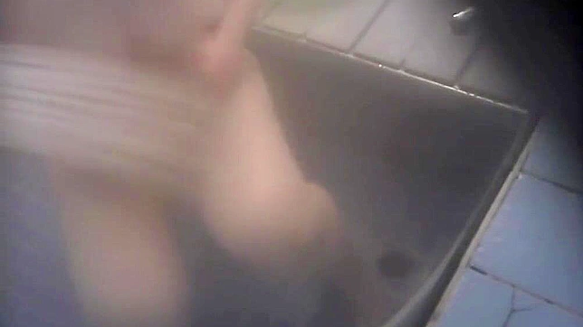 Sultry JAV MILF Bathtime Temptation - A Secret Wet Affair