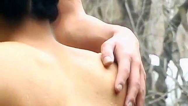 Kayoko Uesugi Pleasures Him Outdoors in Sensual Bathing Ritual