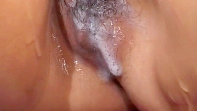 Sensuous Japanese MILF Juri Matsuzaka Tempts with Desire