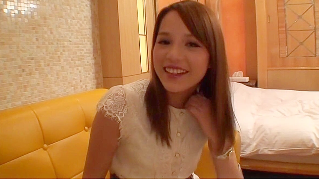 Seductive Japanese Beauty Shows Her Steamy Shower Skills