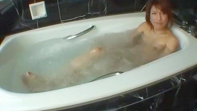 Aya Sakuraba Tempts in Steamy Shower Blowjob Fantasies
