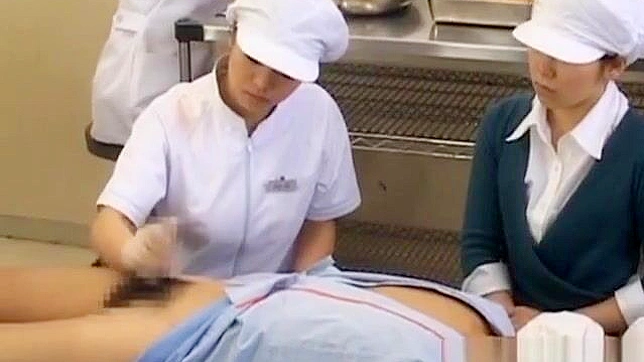 Nurse Tempts Patient by Deep Throat & Leg Spread Sex