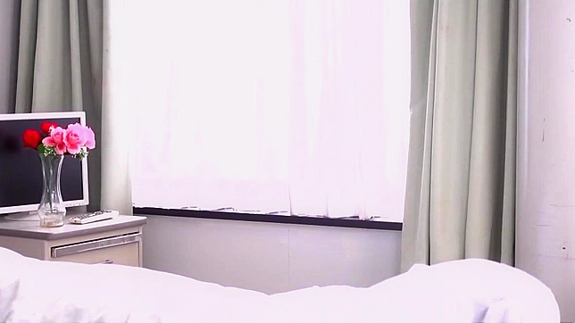 Mature Nurse's Expert Blowjob & Seductive Bedtime Showdown