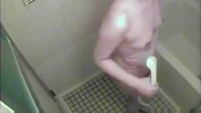 JAV Beauties Fulfill Desire in Steamy Bathroom Action Scene