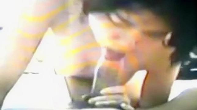 Taiwan Nurse Tempts with Sultry Selfies & Secretly Shows More