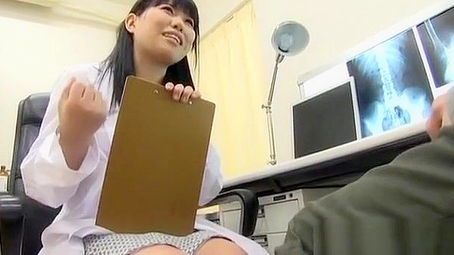 Seductive JAV MILF Tempts Doctor With Hot Oral and Tight Pussy