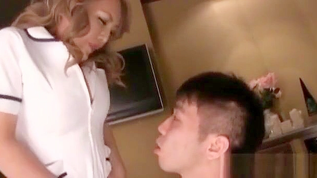 Seductive JAV Nurse Examines Big Dicks in Hospital Ward