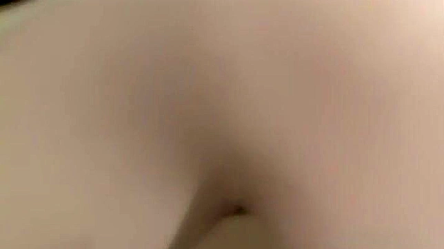 Slim Beauty Ignites Passion - Mesmerizing JAV Sensations Unleashed