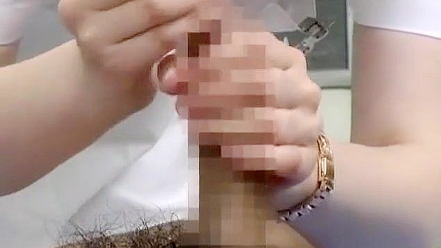 Luscious Japanese Model Shows Her Amazing Skills & Curves Close-Up